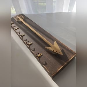 Key rack (wall mounted)